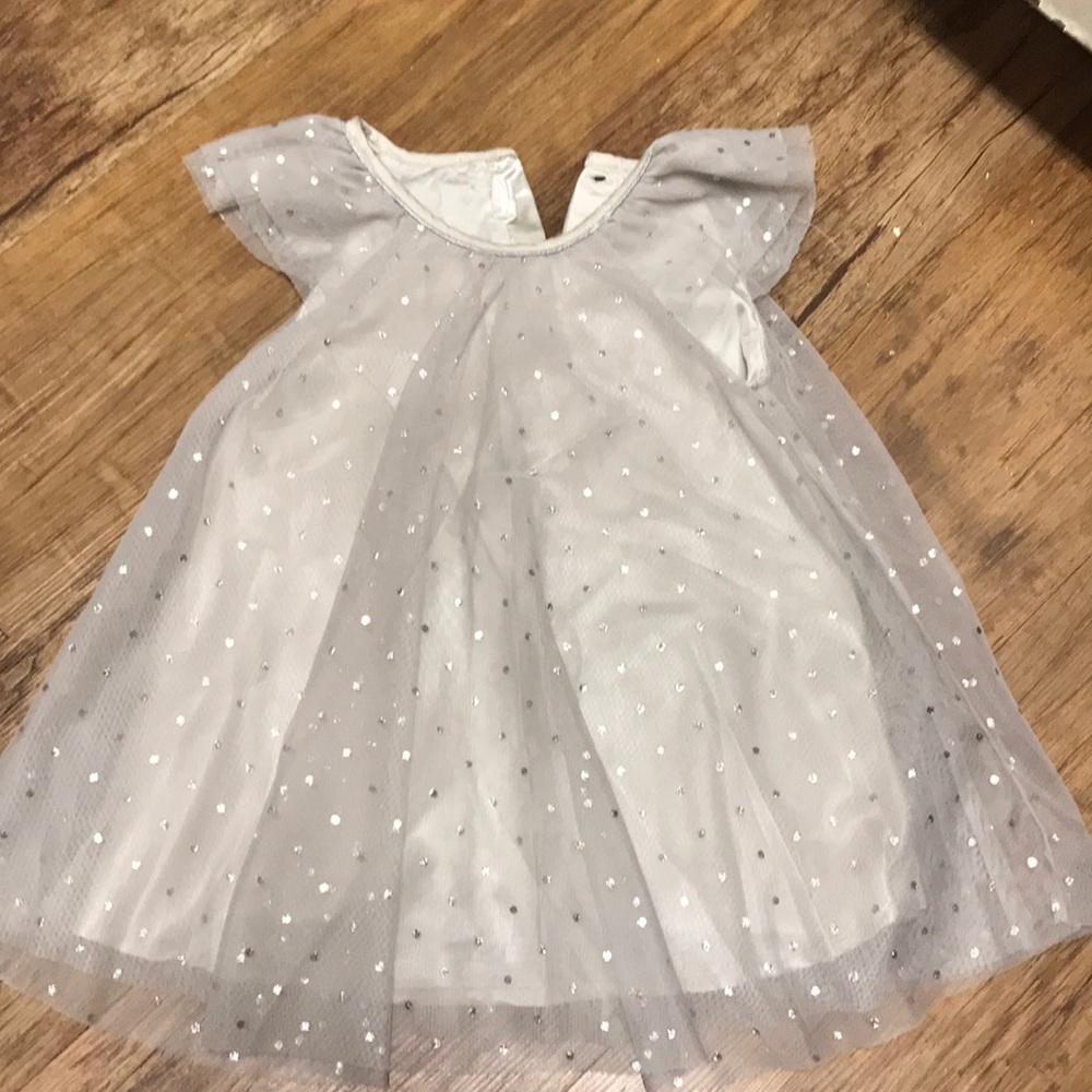 Amazing toddler girls holiday dress. 12-18 months